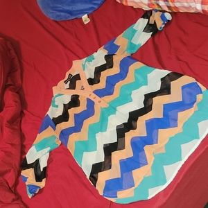 🍬 MY MICHELLE Cute Cheveron Blouse